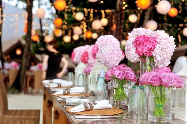 La importancia de la decoración de las mesas en las bodas